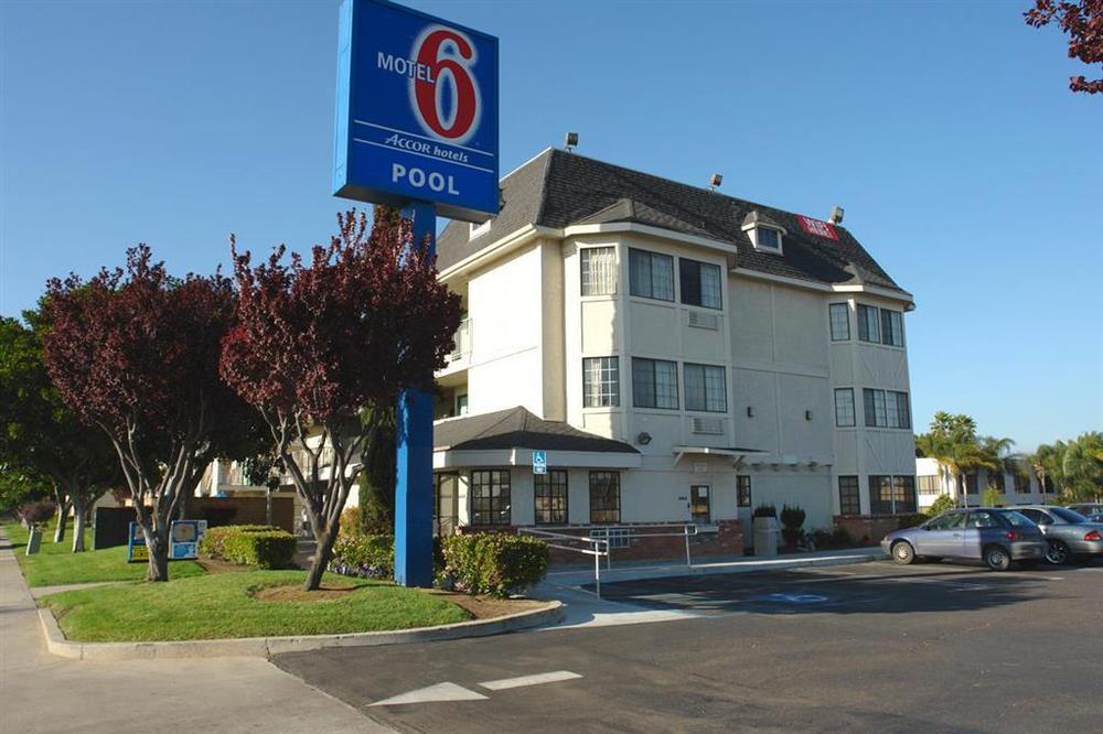 Motel 6-Escondido, Ca エクステリア 写真